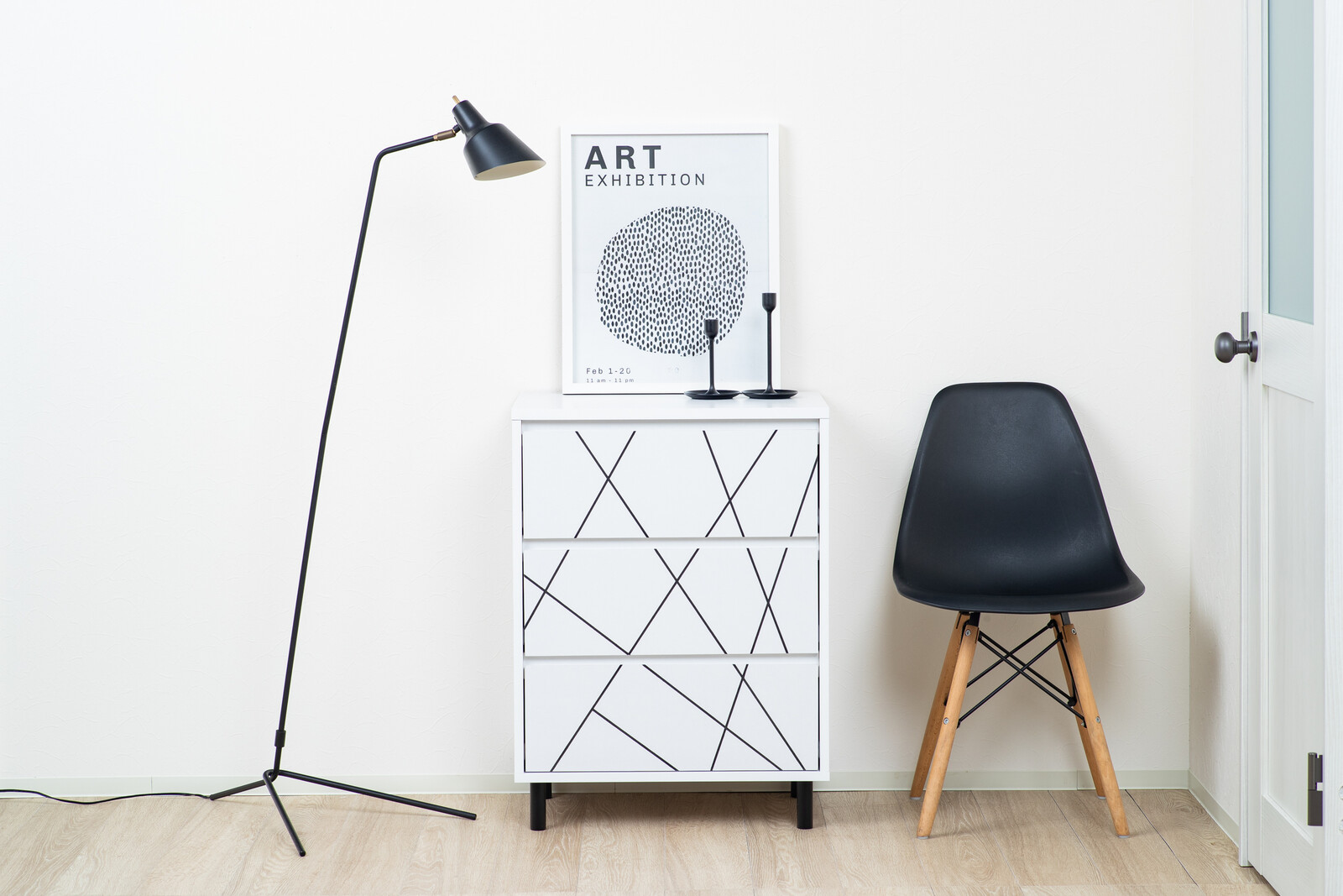 キャビネット チェスト　棚　 収納　リビング 幾何学模様でお部屋にアクセントを 【LBZ-SD-12154493】