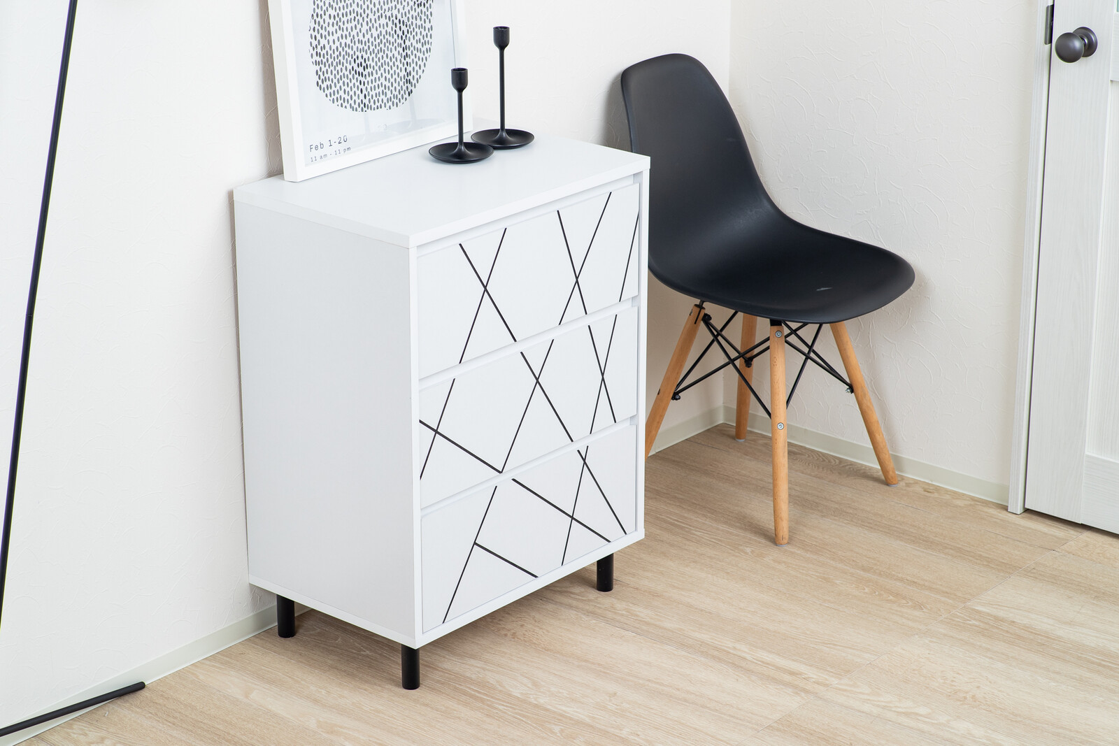 キャビネット チェスト　棚　 収納　リビング 幾何学模様でお部屋にアクセントを 【LBZ-SD-12154493】