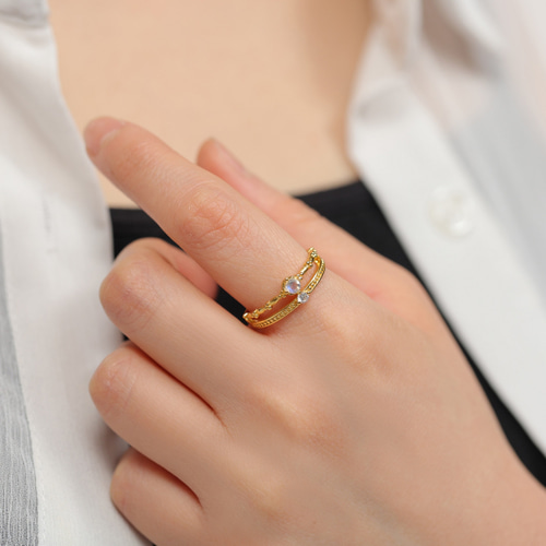 ムーンストーン天然石リング◇重ねづけタイプ【ゴールド】約12-17号OK 