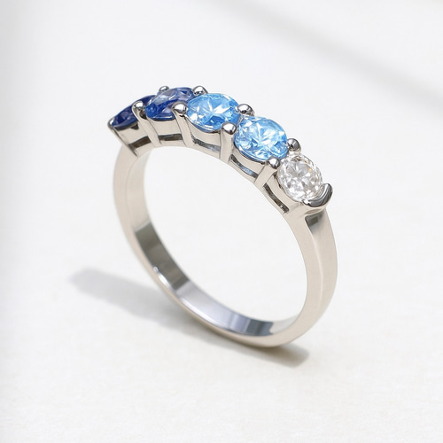 モアサナイト マルチカラーリング 4mm 5石｜ブルーグラデーション