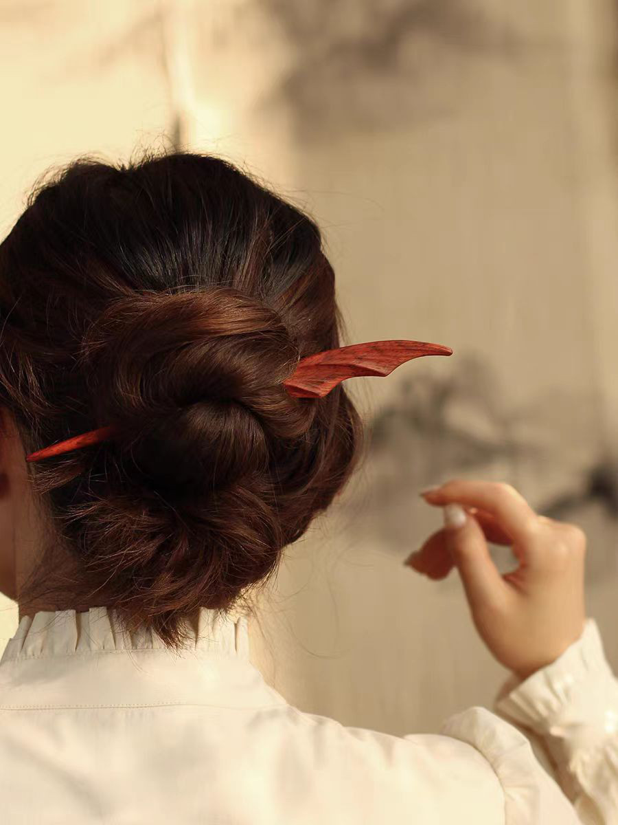 ハンドメイド かんざし 手作り 風に乗る 木簪 黄檀 マジェステ 和装髪飾り ヘアアクセサリー 誕生日 記念日