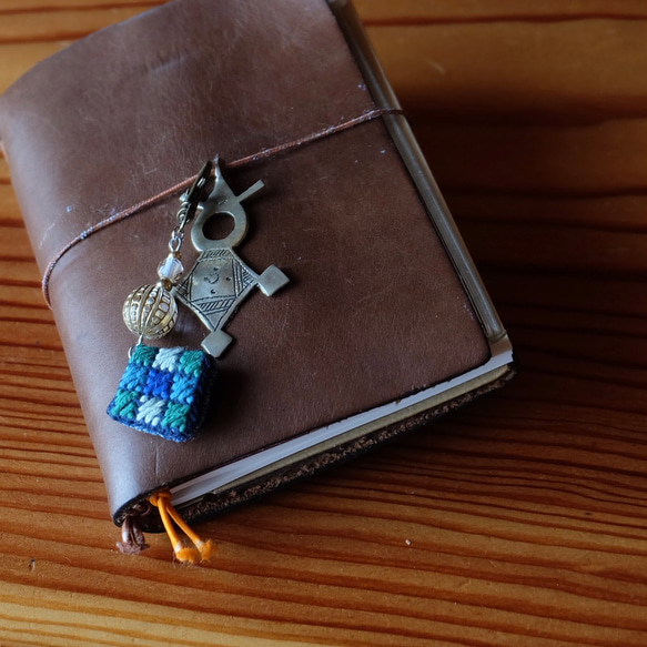 Kogin刺繡吊墜☺︎彩色奇異果[Kogin刺繡☺︎刺繡] 第5張的照片