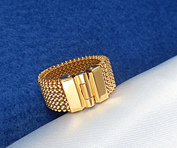 【メカニカル・リング】ステンレス製　（限定数1本）　◎時計ベルトをおしゃれな指輪に改良！　　メッシュ厚め