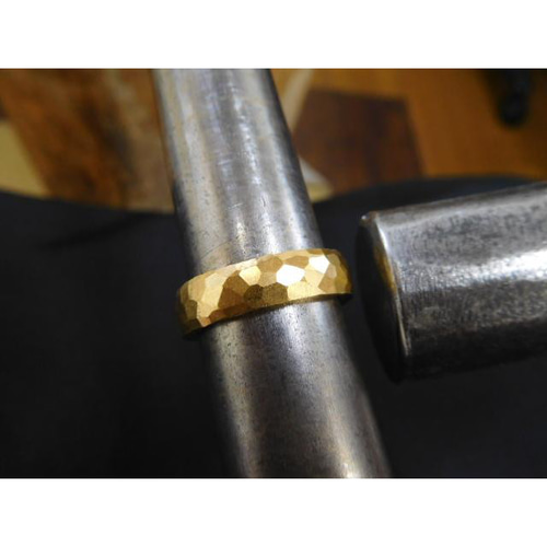 純金 結婚指輪 鍛造 手作り 24k 24金 k24 男性 平甲丸 槌目 4mm 女性