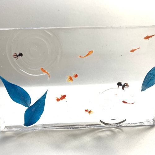 ☆猫ちゃんと金魚の涼しげなオブジェ(受注生産) 樹脂粘土 レジン