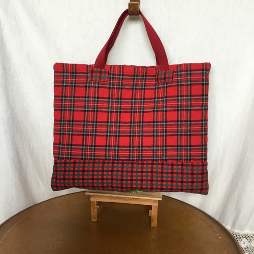 鮮やか赤チェック柄キルティングのレッスンバッグ レッスンバッグ