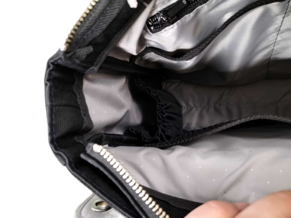 前面・背面部分に贅沢に本革を使用。 No.5005-01 「コーデュラ・本革コンビビジネスバッグ」 兵庫県豊岡製 