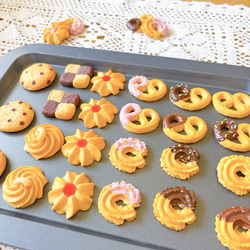 フェイククッキーブローチ 1個 1枚目の画像