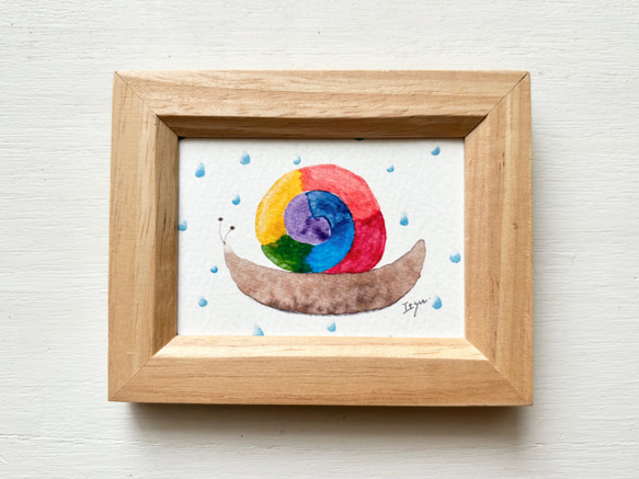 透明水彩画 ミニ額「虹色のかたつむり」イラスト カタツムリ 梅雨 雨