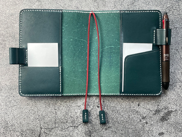 【手縫】ほぼ日5年手帳用ブルーグリーン本革カバー（角花飾）2本しおり付き（バタフライストッパー） 8枚目の画像
