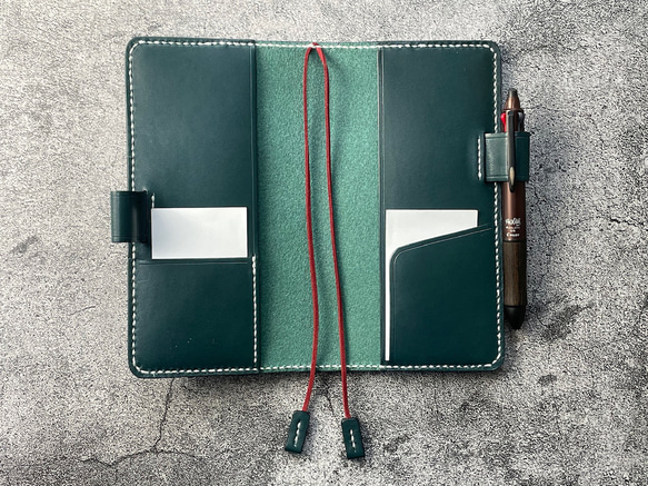 【手縫】ほぼ日手帳weeks通常版とMEGA兼用ブルーグリーン本革カバー（角花飾）2本しおり付き（バタフライストッパー） 7枚目の画像