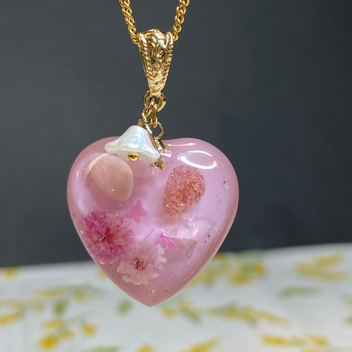 鈴鐺ペンダント、クマペンダント、羽のついたハートペンダント ピンクハートのネックレス 3000円→2500円 ネックレス・ペンダント