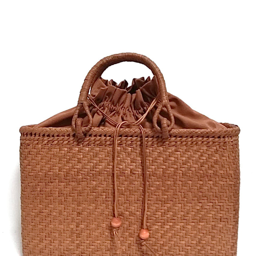 山葡萄バッグ横長高級極細網代 かごバッグ 山葡萄バッグ魅力 通販