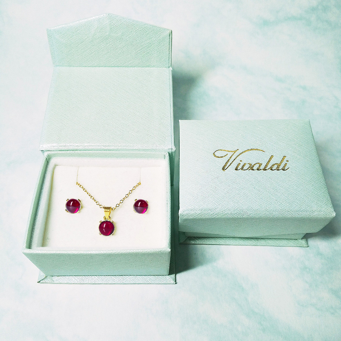 ルビー(6mm) ピアス&ネックレス 2点セット　［送料無料］