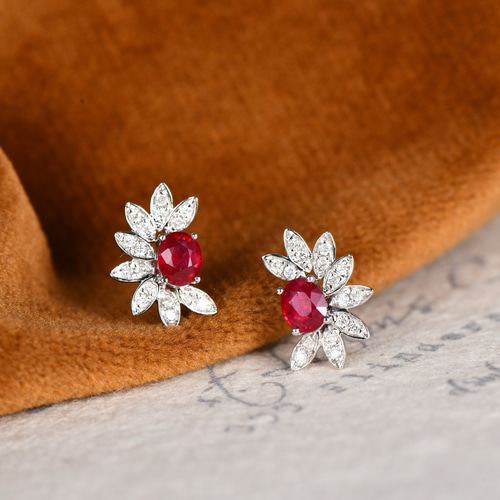 優雅」K18ホワイトゴールド 天然ルビー 天然ダイヤモンド ピアス  