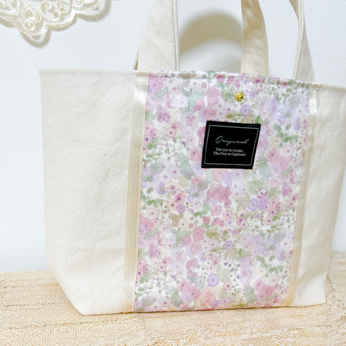 新品・未使用】 リバティ本店購入 花柄コットントートバッグ