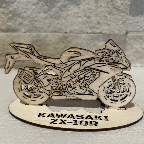 バイク カワサキ kawasaki ZX10R 模型 木製 フィギュア スタンド バイク カワサキ kawasaki ZX10R 模型 木製 フィギュア スタンド