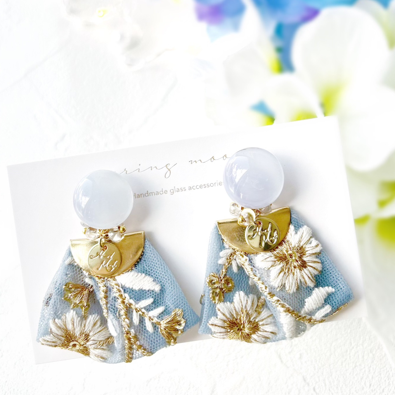 2wayインド刺繍タッセルのガラス耳飾り-紫陽花シリーズ-"blue gray"