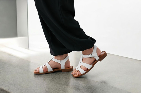 在庫限り終了セール！１０００円OFF!!　足が喜ぶ♪♪•ナチュラル・グルカサンダル　№1542 2枚目の画像