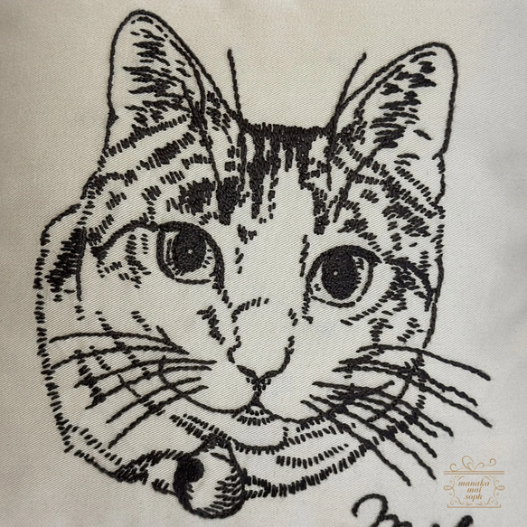 【受注制作】uchinoko線画刺繍クッション S です