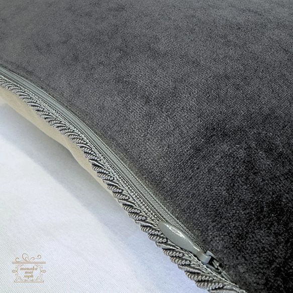 【受注制作】uchinoko線画刺繍クッション S です