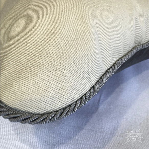 【受注制作】uchinoko線画刺繍クッション S です