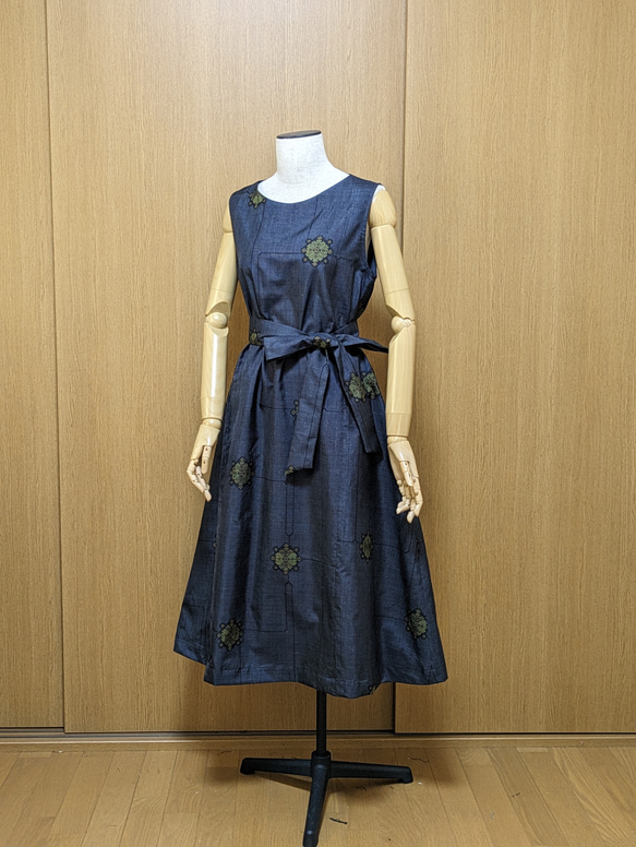 SOLD　着物リメイク　ワンピース　大島紬　M〜L 