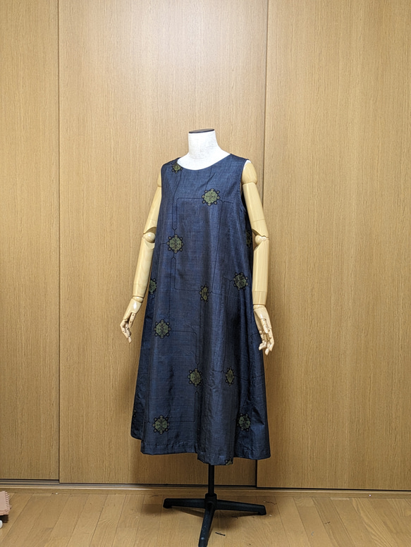 SOLD　着物リメイク　ワンピース　大島紬　M〜L 