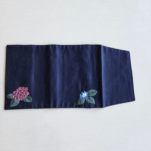 文庫本サイズ刺繍ブックカバー あじさいモチーフ ブックカバー kalmia 