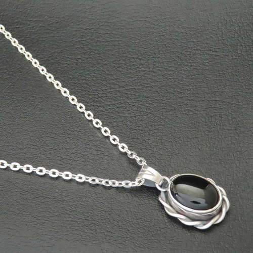 オニキスネックレス シルバー925 【刻印無料】 オニキス ネックレス ペンダント 天然石 8月 誕生石 メンズ ネックレス・ペンダント Grand Galleria 通販|Creema(クリーマ) 17793179 オニキスネックレス シルバー925 【刻印無料】 オニキス ネックレス ペンダント 天然石 8月 誕生石 メンズ ネックレス・ペンダント Grand Galleria 通販|Creema(クリーマ) 17793179