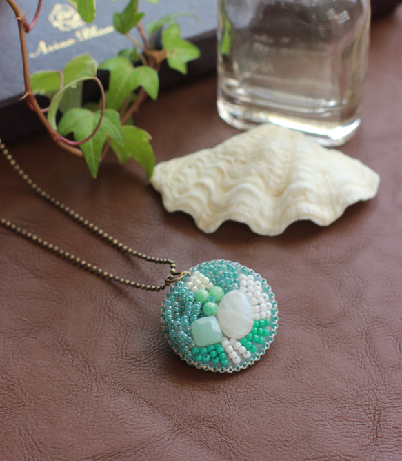 ハンガリー購入　ハンドメイド　天然石ネックレス ハンガリー購入ハンドメイド天然石ネックレス