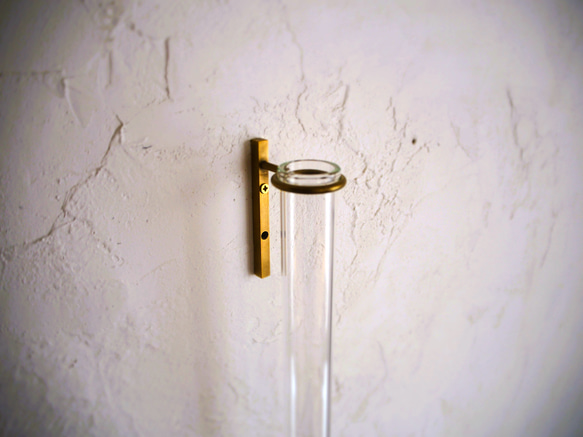 試験管一輪挿し壁付真鍮200 5枚目の画像