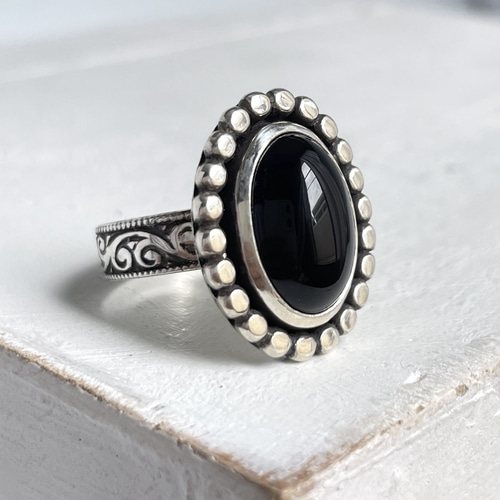 アンティーク 4°C ブラックオニキス シルバーリング サイズ13号