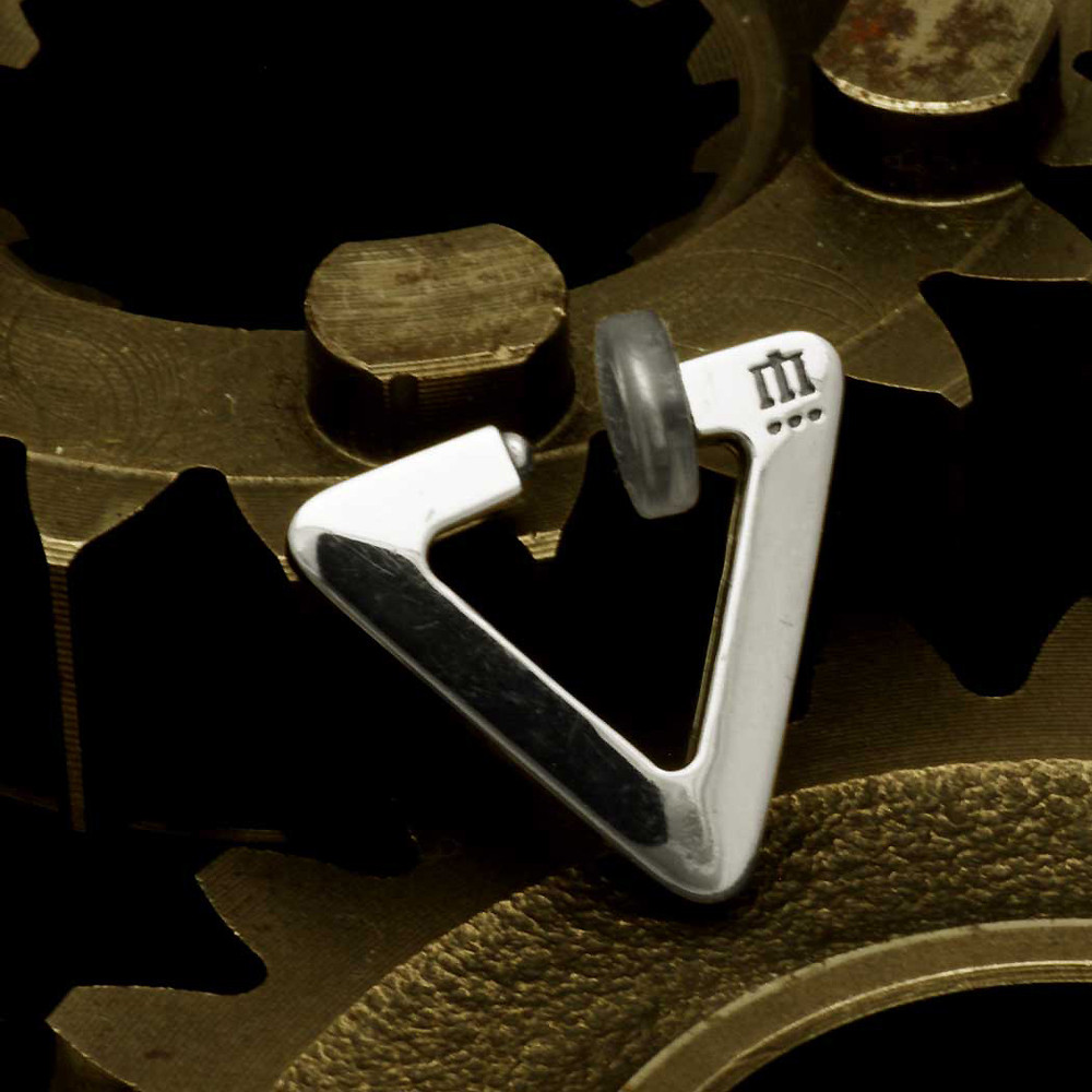 三角 メンズイヤリング/シルバー925 ノンホールピアス/フープ イヤリング/男性へのプレゼント/ER02