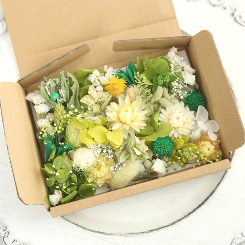花材セット　花材詰め合わせ　プリザーブドフラワー　ドライフラワー　木の実セット 楽天市場】ドライフラワー詰め合わせ セット【 花材 キット