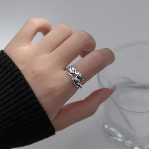 シルバー925 燻し 蓮花 錦鯉 リング 指輪 silver925 フリーサイズ 大き
