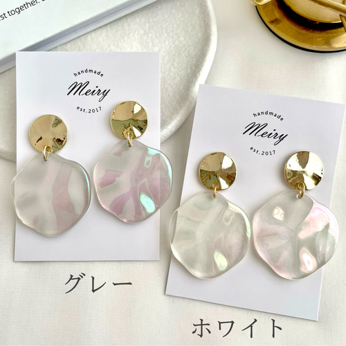 大ぶり オーロラの輝き透明感溢れる ピアス / イヤリング ピアス