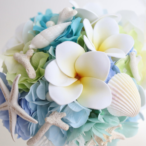 ウェディングブーケ＊ヒトデとプルメリアの青い海に恋するマーメイド