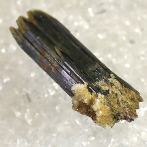 ザギマウンテン産 エジリン輝石 8.78g #33799 天然石 榎本通商 通販