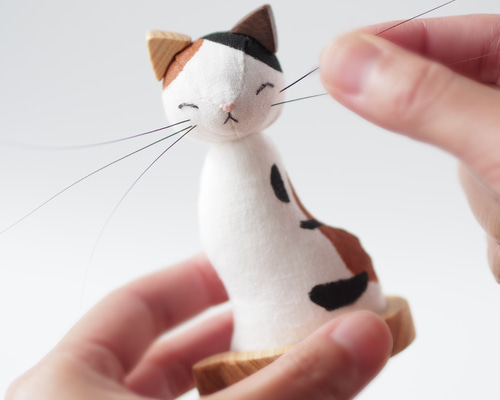 ひげ付きグレーュ猫、テディベア ひげ付きグレーュ猫、テディベア