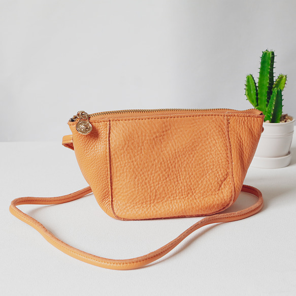 限定セール本革ショルダーバッグ斜め掛けポシェットバッグオレンジ色