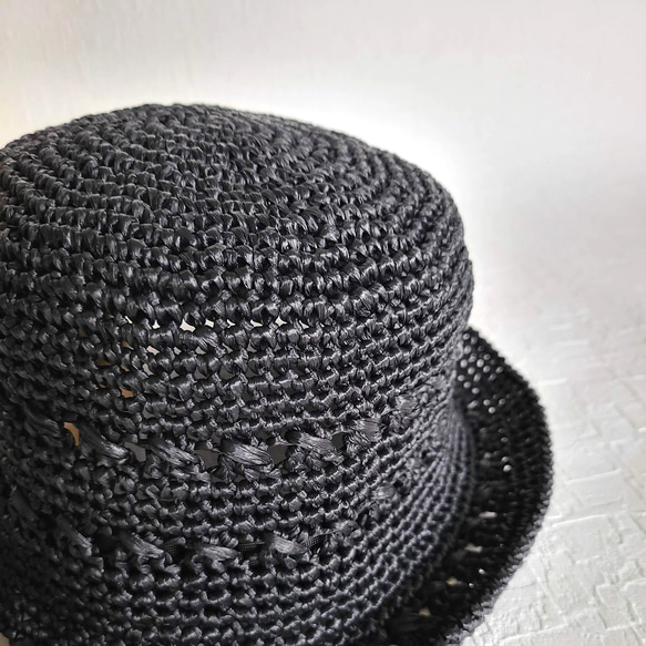 コットンラフィア 麦わら風 夏の帽子 黒 ブラック 手編み 陽射し対策
