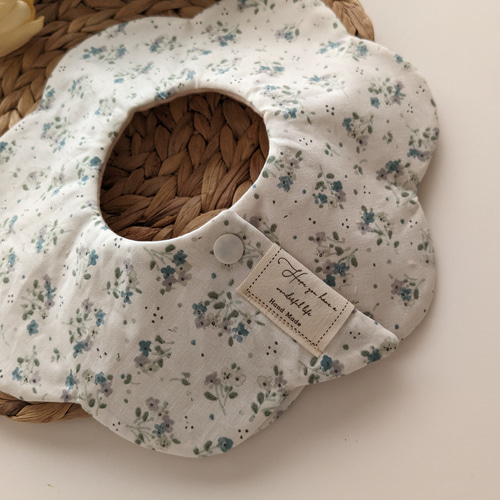 もくもくスタイ　ヴィンテージフラワー　名入れ　1100yen もくもくスタイ くまとお花 名入れ もくもくスタイ 刺繍 日本製 名入れ