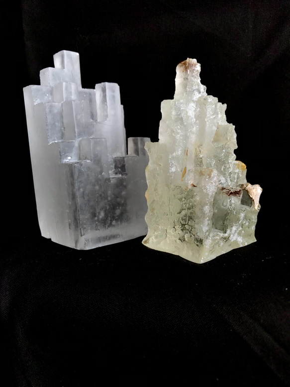 「buildings」type.C ancient ruins 佐伯泰典作① buildings」type.C ancient ruins 佐伯泰典作②
