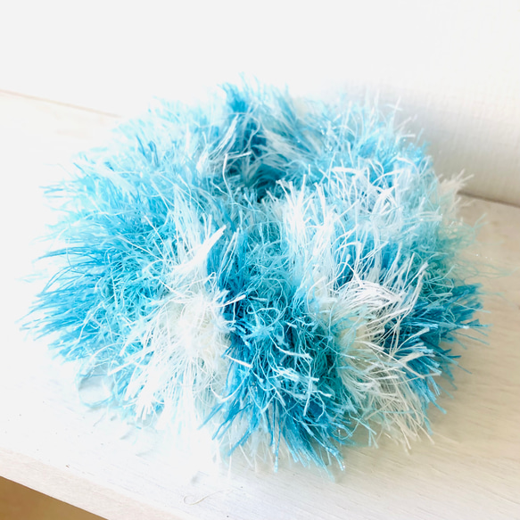 シュシュ  Blue Coral 2枚目の画像