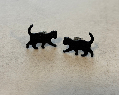 【Unoハンドメイド】リピーター様黒猫様 plump heart(イヤリング) 3c83b11da829df2c120d5bb10f2c5f