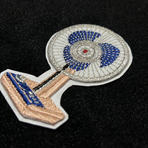 ☆刺繍シール／ステッカー ワッペン☆ 昭和レトロ 扇風機 1枚