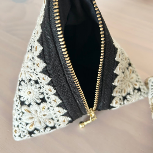 インド刺繍リボンテトラポーチ インド刺繍リボンのテトラポーチ インスタライブで、紹介した