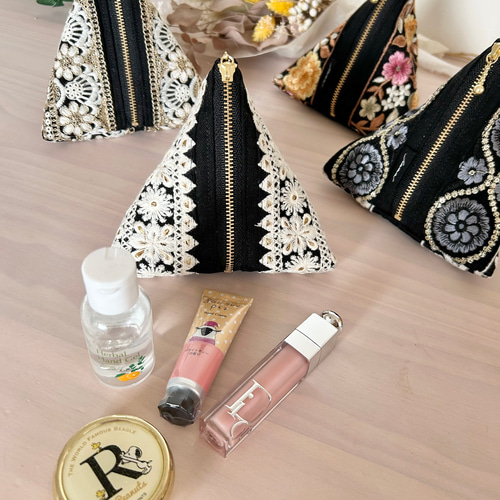 たぬちゃ♡編み上げリボンのポーチ3体用 たぬちゃ様専用♡編み上げリボンのポーチ3体用