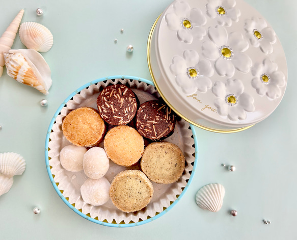 お誕生日やお礼ギフトに♡貝殻アイシングクッキー缶 2枚目の画像